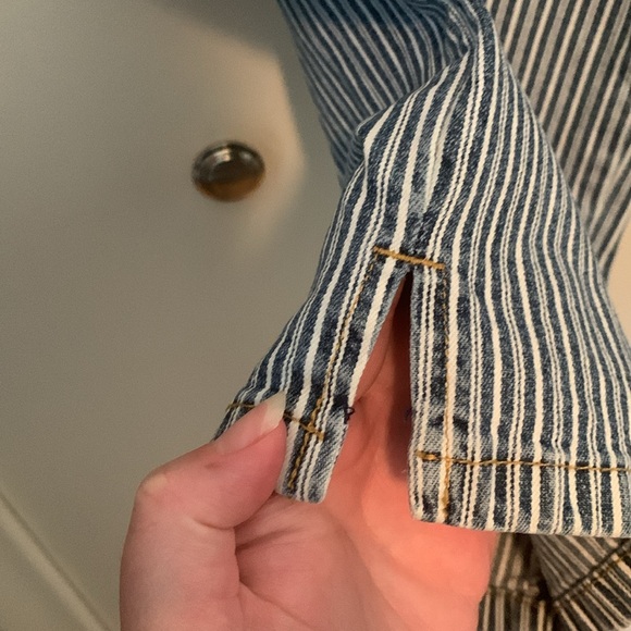 Vintage B.U.M Equipment Blue & White Vertical Stripe Jean Capris Size Missy 12 - Picture 7 of 7